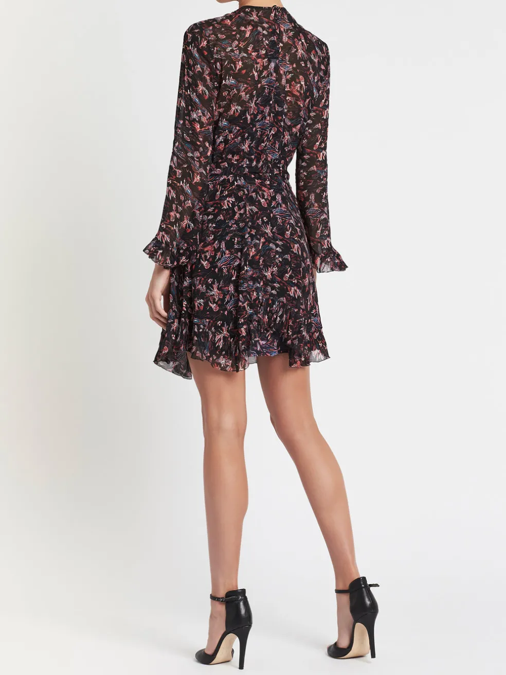 about_dress_3.webp About Dress