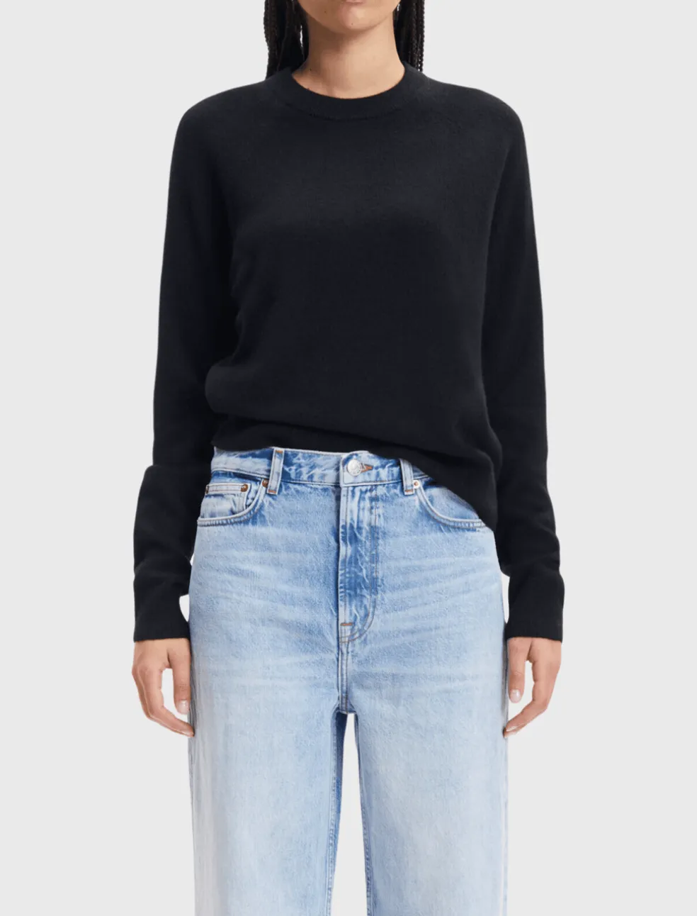 boston_oneck_knit_sweater_5.webp Boston O-Neck Knit Sweater