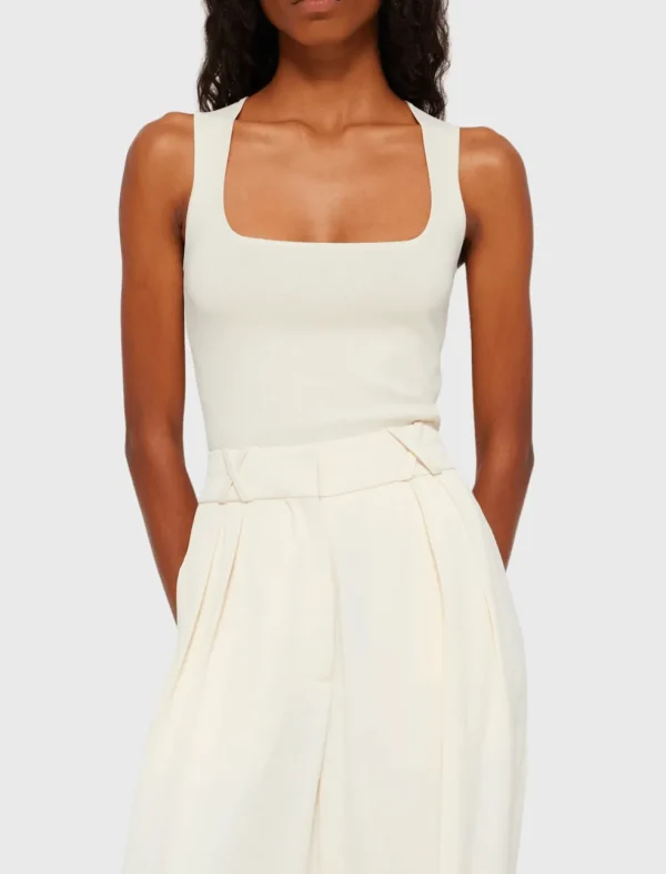 Bustier-Shaped Knitted Tanktop