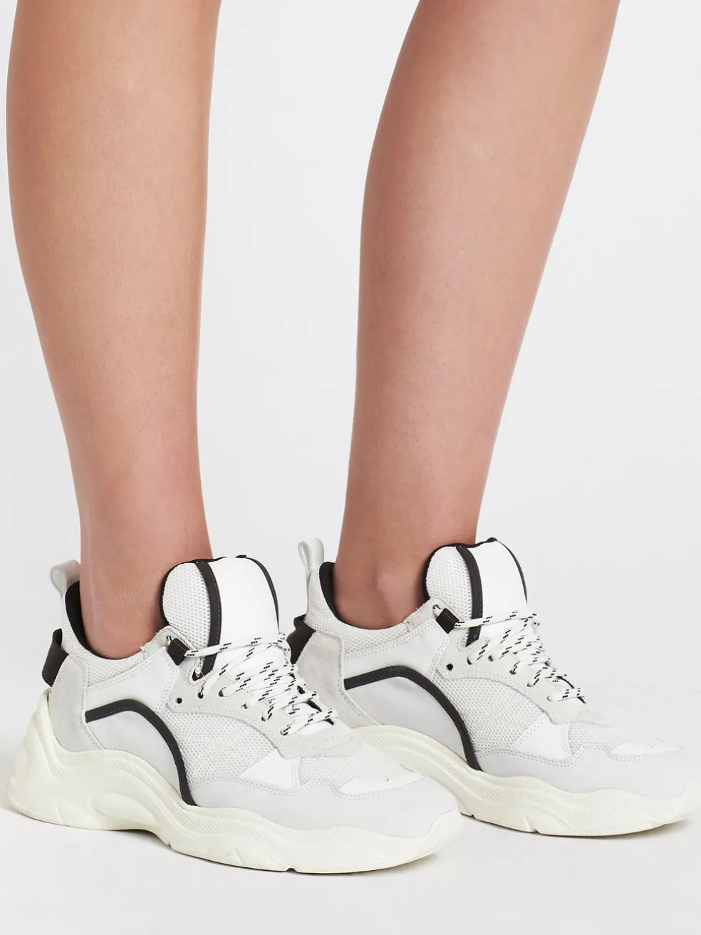 curve_runner_1-2.webp Curve Runner