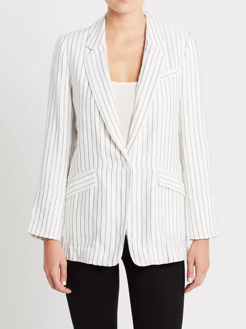 darryl_blazer_1.webp Darryl Blazer