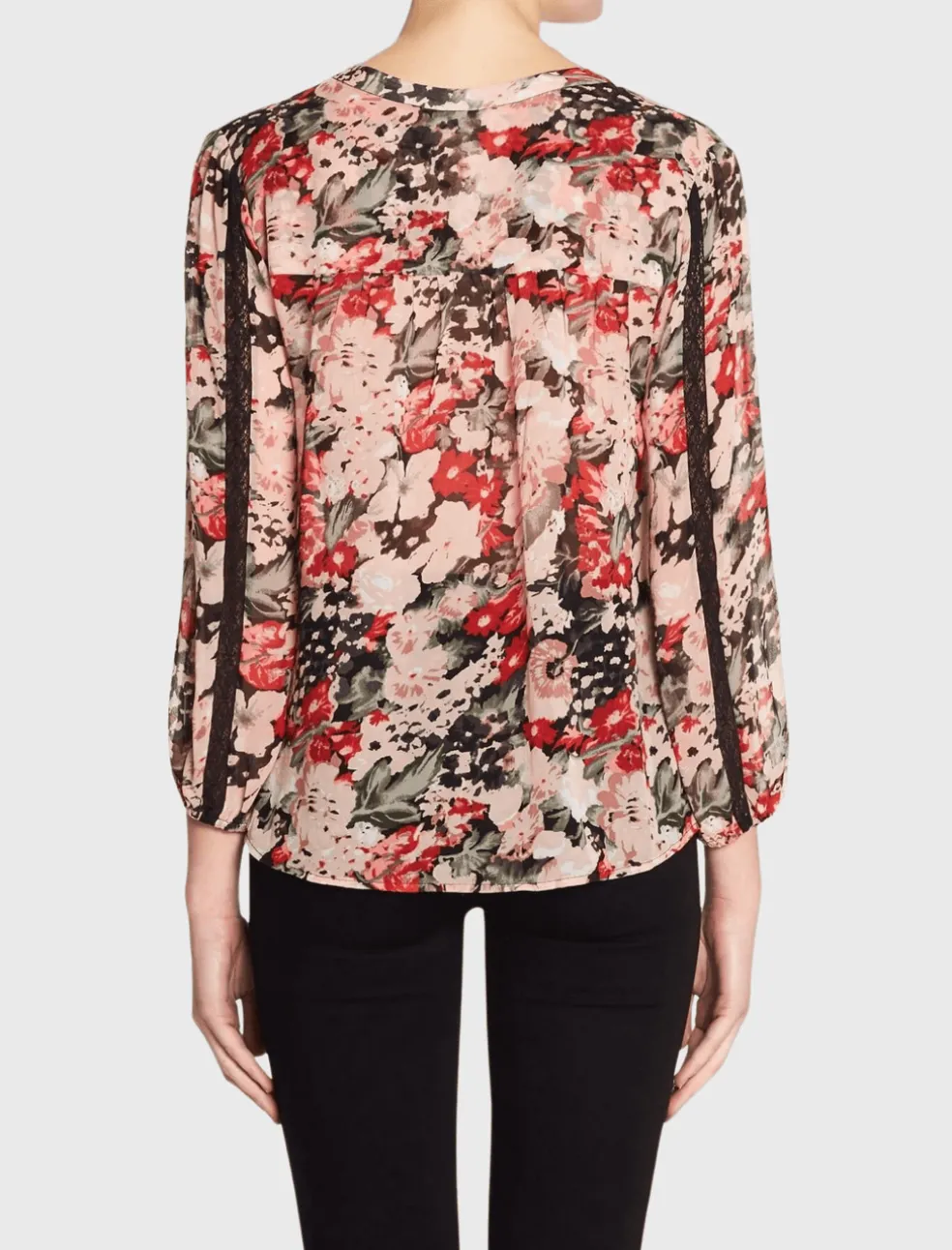 eber_blouse_3.webp Eber Blouse