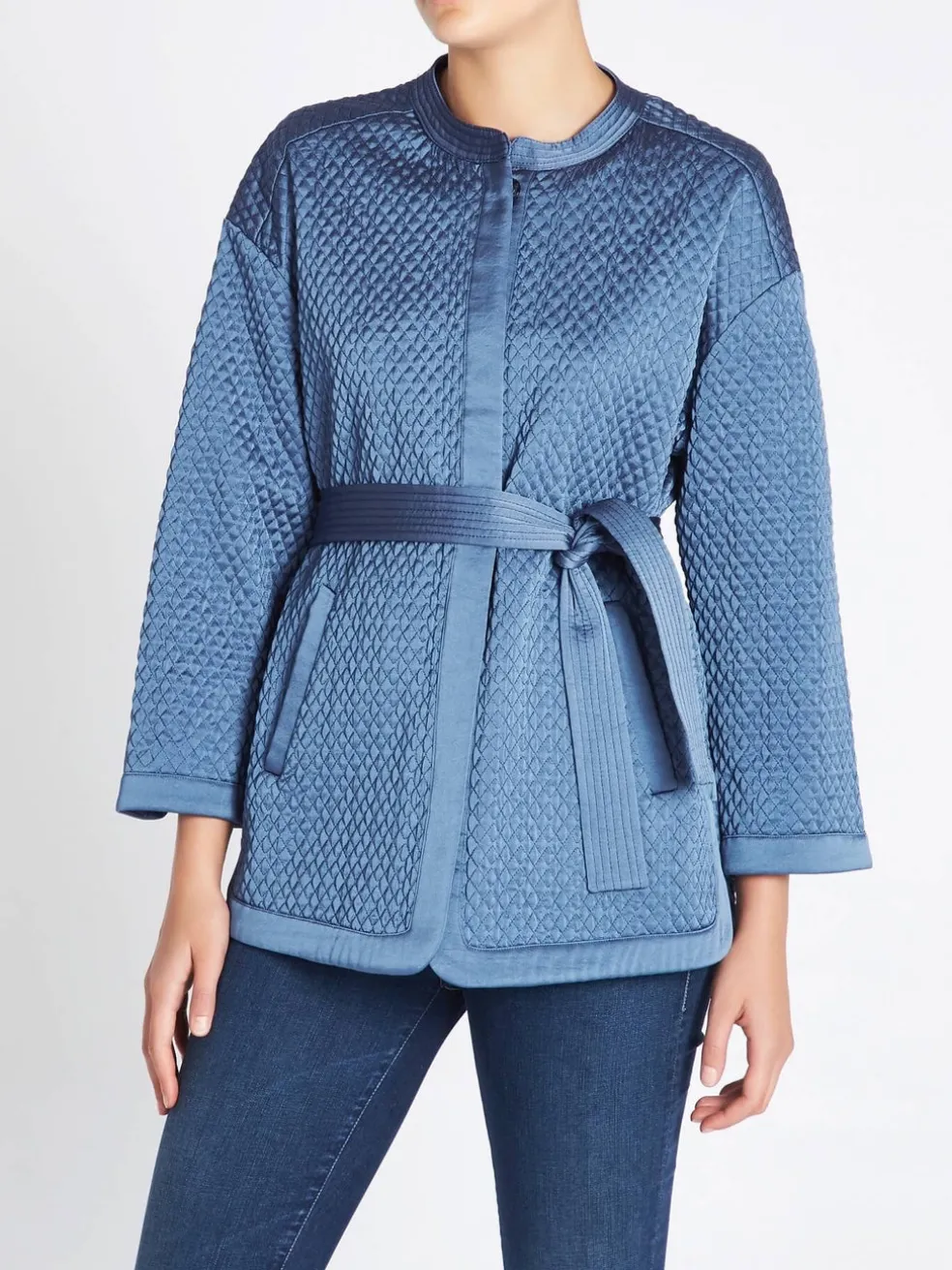 essra_jacket_1.webp Essra Jacket