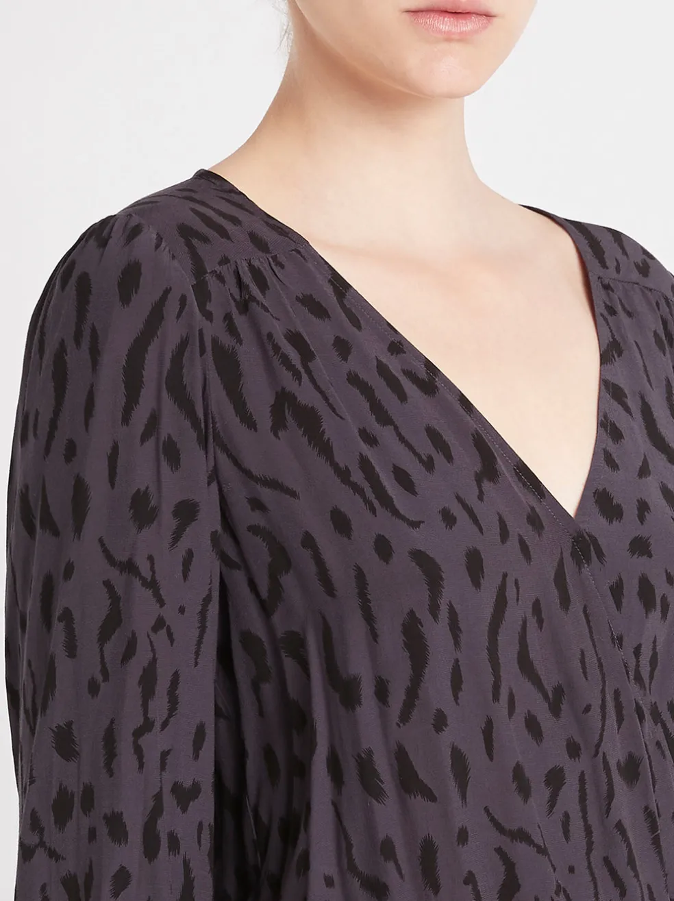 hillary_top_4.webp Hillary Top