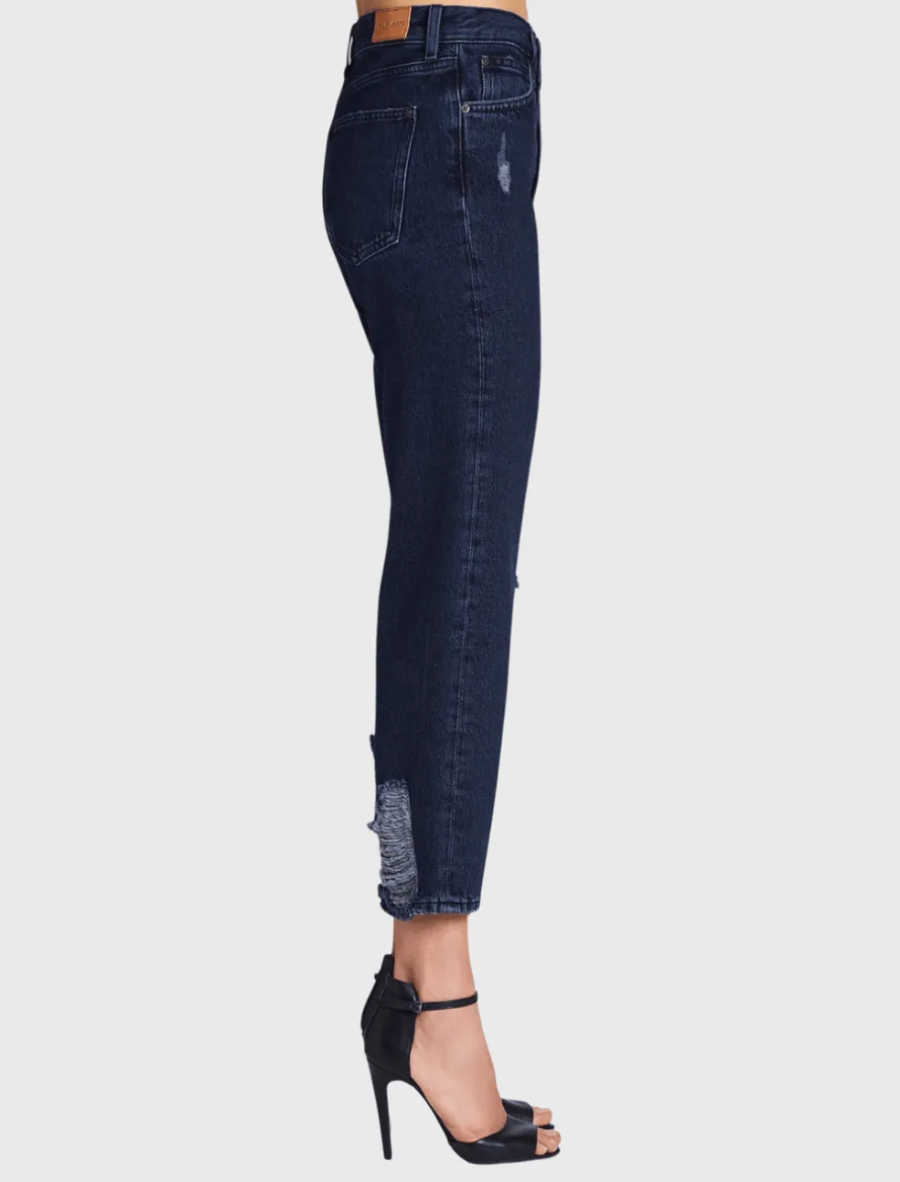 jeanne_jean_2.webp Jeanne Jean