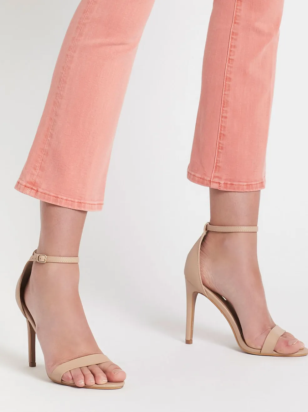 le_crop_mini_boot_jean_5.webp Le Crop Mini Boot Jean