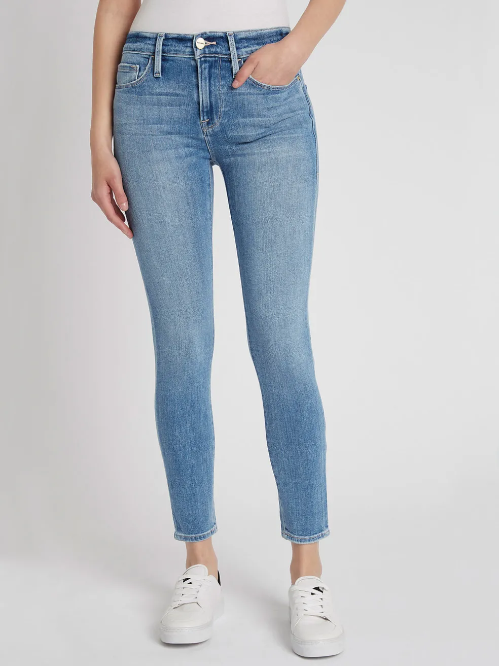 le_skinny_de_jeanne_crop_1.webp Le Skinny De Jeanne Crop
