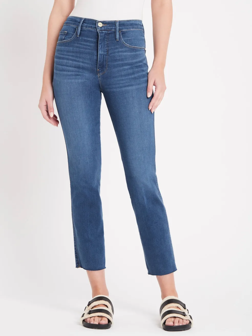 le_sylvie_crop_raw_edge_j_1.webp Le Sylvie Crop Raw Edge Jean