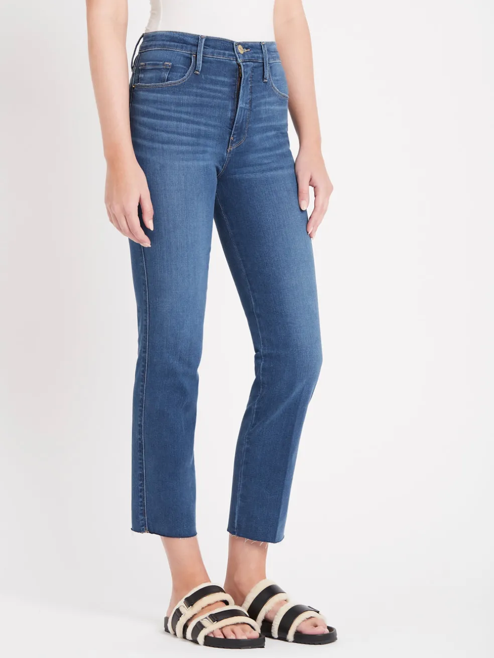 le_sylvie_crop_raw_edge_j_2.webp Le Sylvie Crop Raw Edge Jean