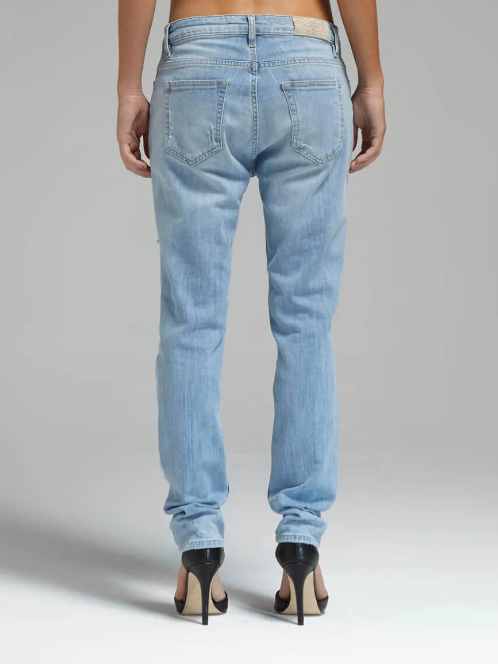 mandy_garcon_jean_3.webp Mandy Garcon Jean