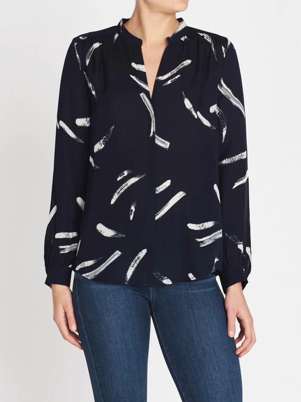 mintee_top_1.webp Mintee Top