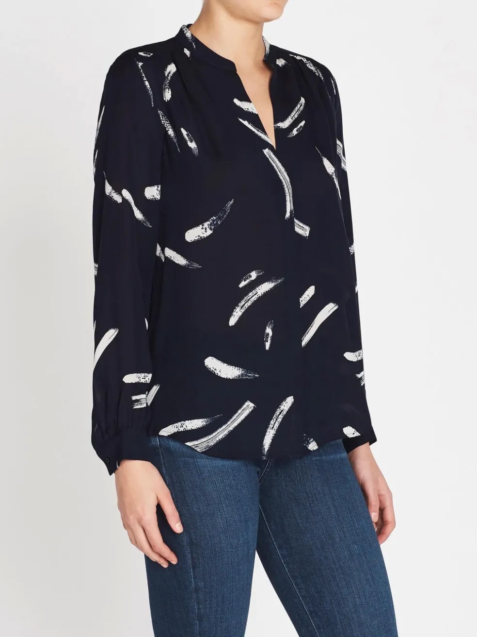 mintee_top_2.webp Mintee Top