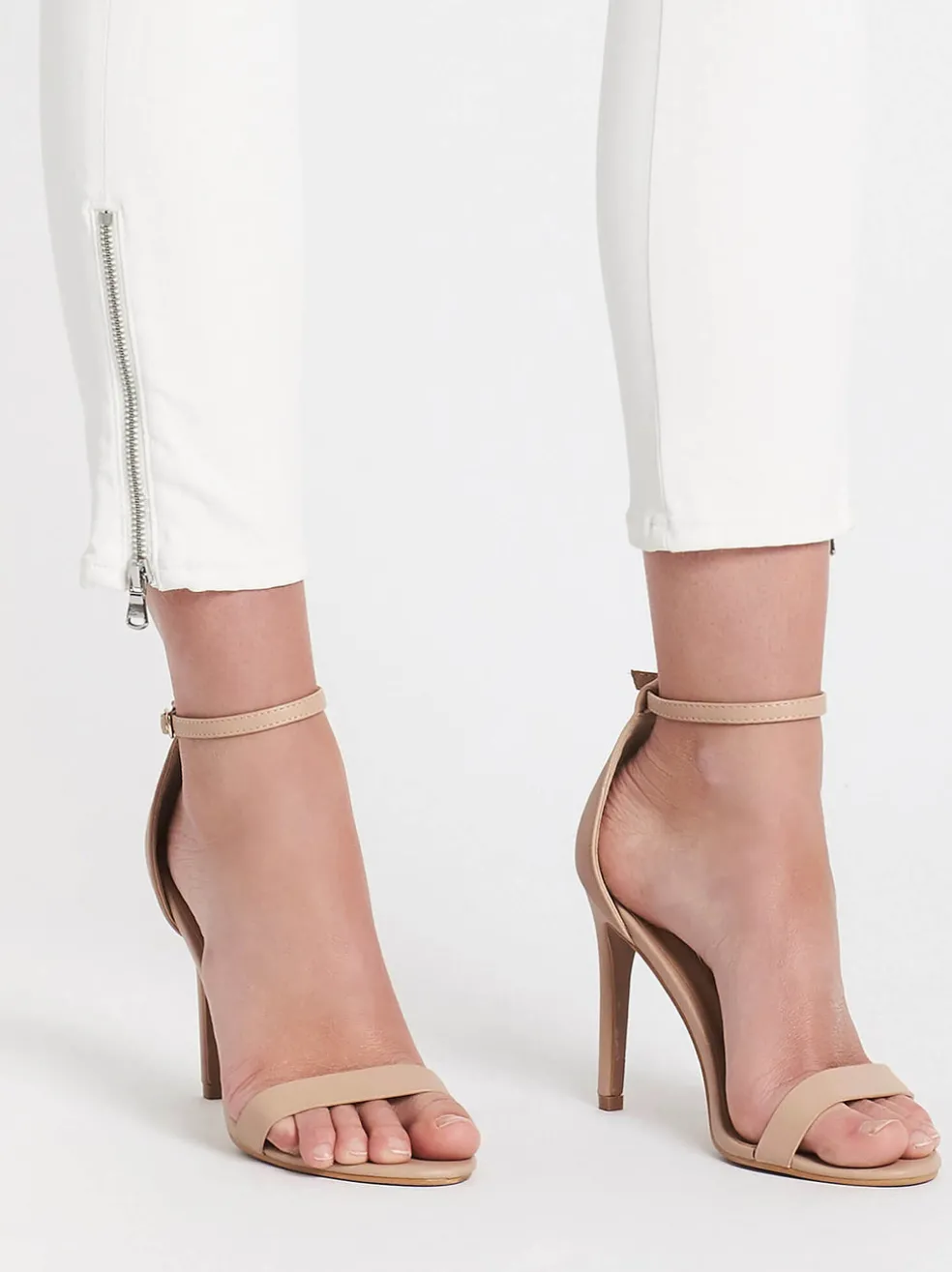 moto_ruby_jean_5.webp Moto Ruby Jean