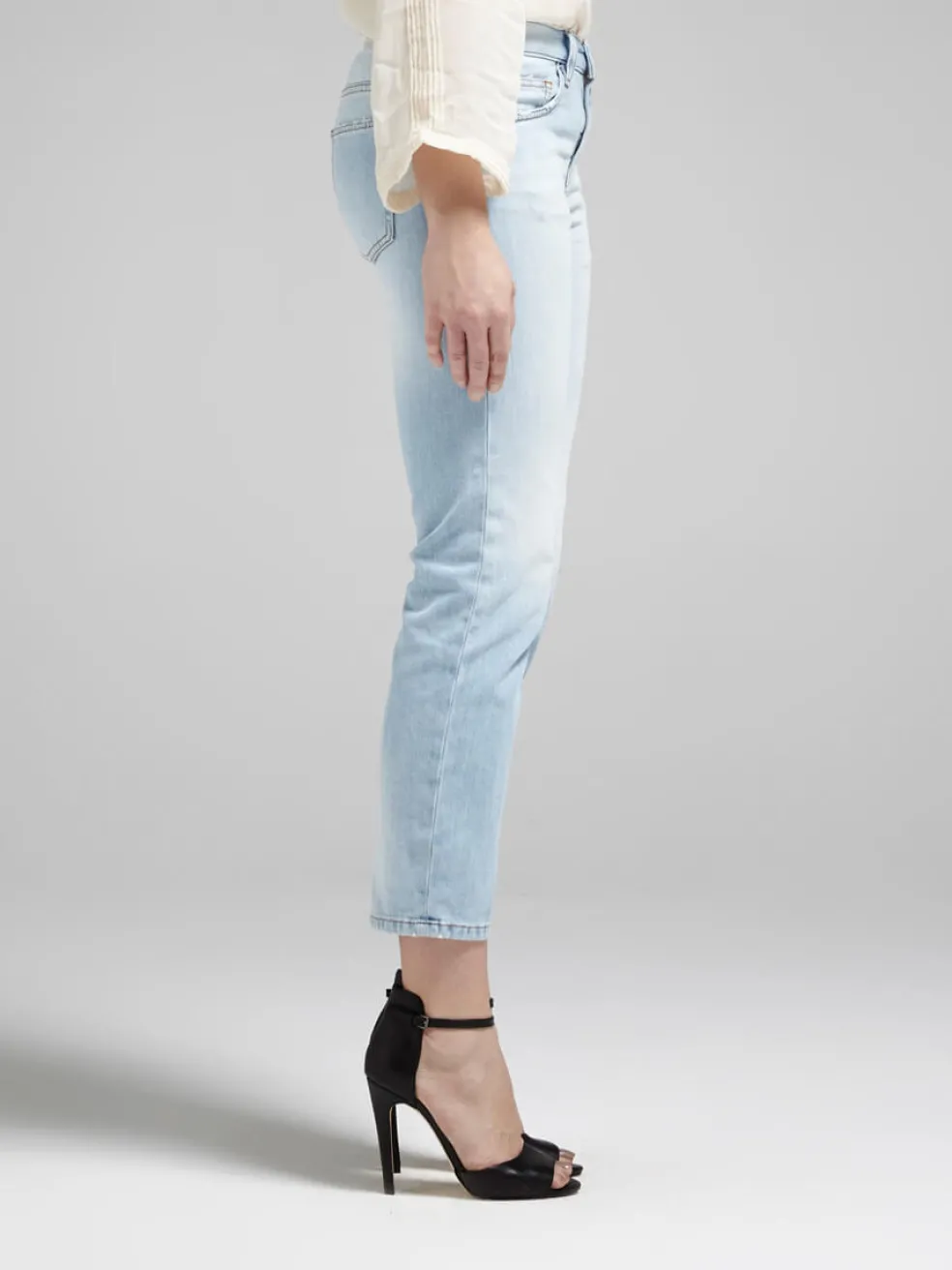 nalyn_jean_2-1.webp Nalyn Jean