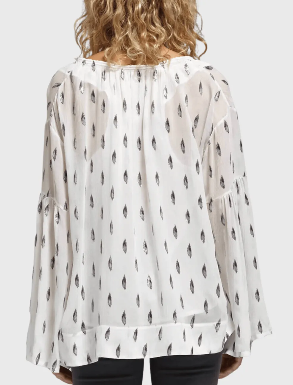 naomie_top_3.webp Naomie Top