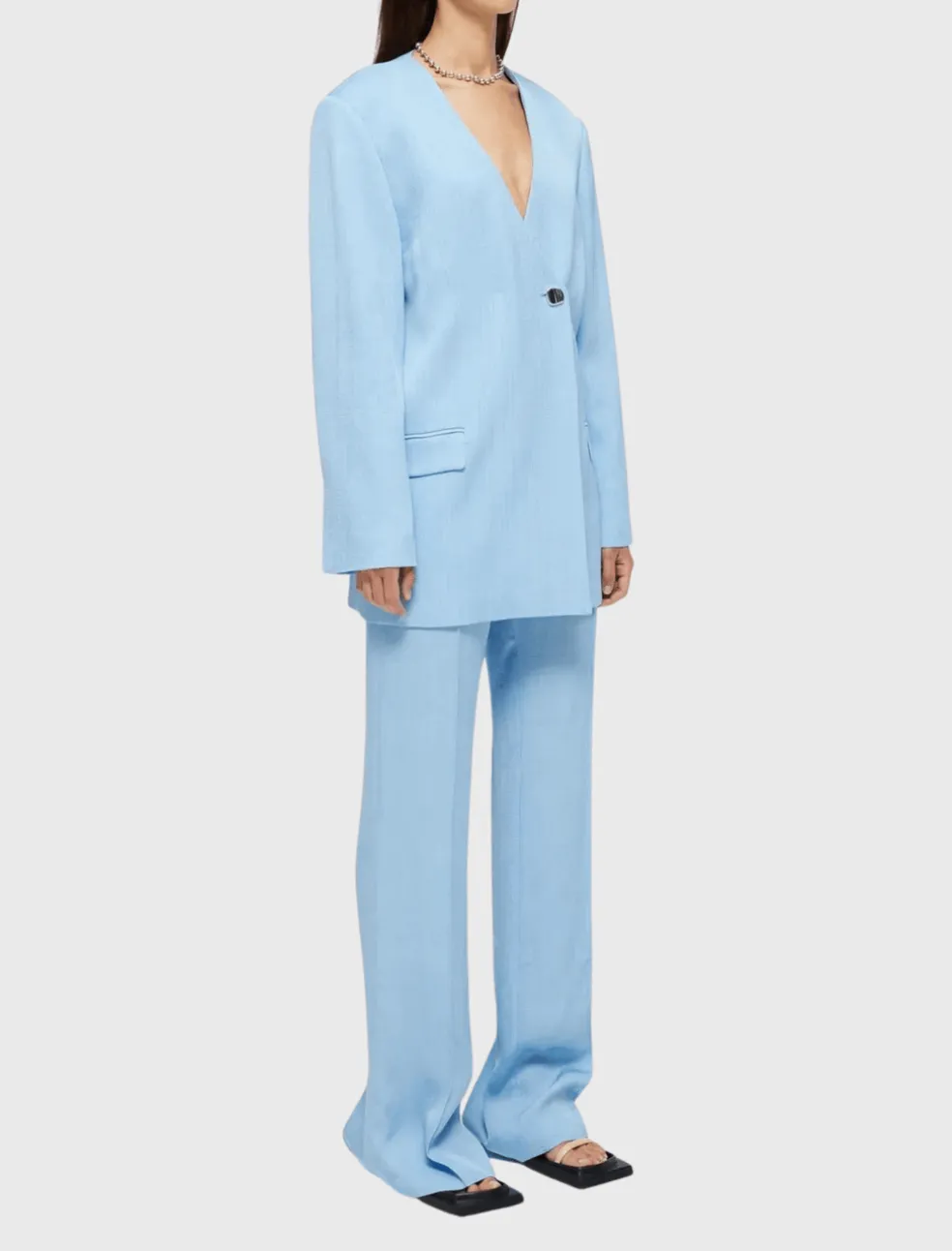 openback_blazer_2.webp Open-Back Blazer