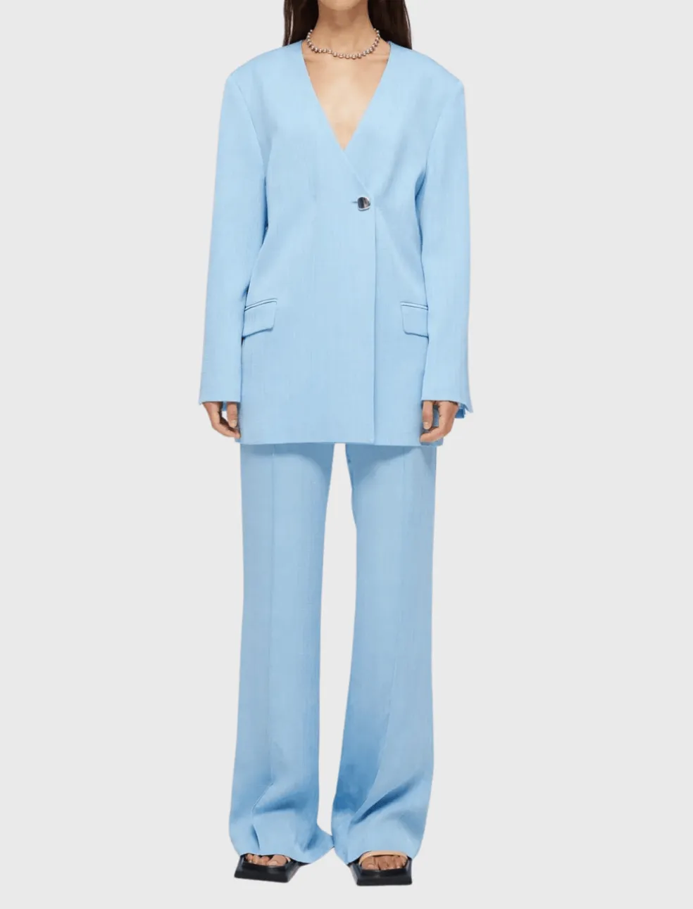 openback_blazer_3.webp Open-Back Blazer