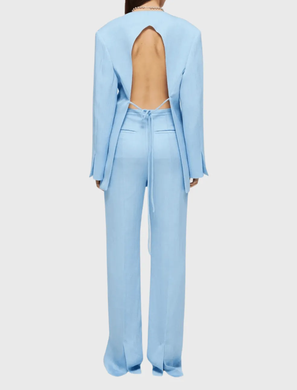 openback_blazer_4.webp Open-Back Blazer