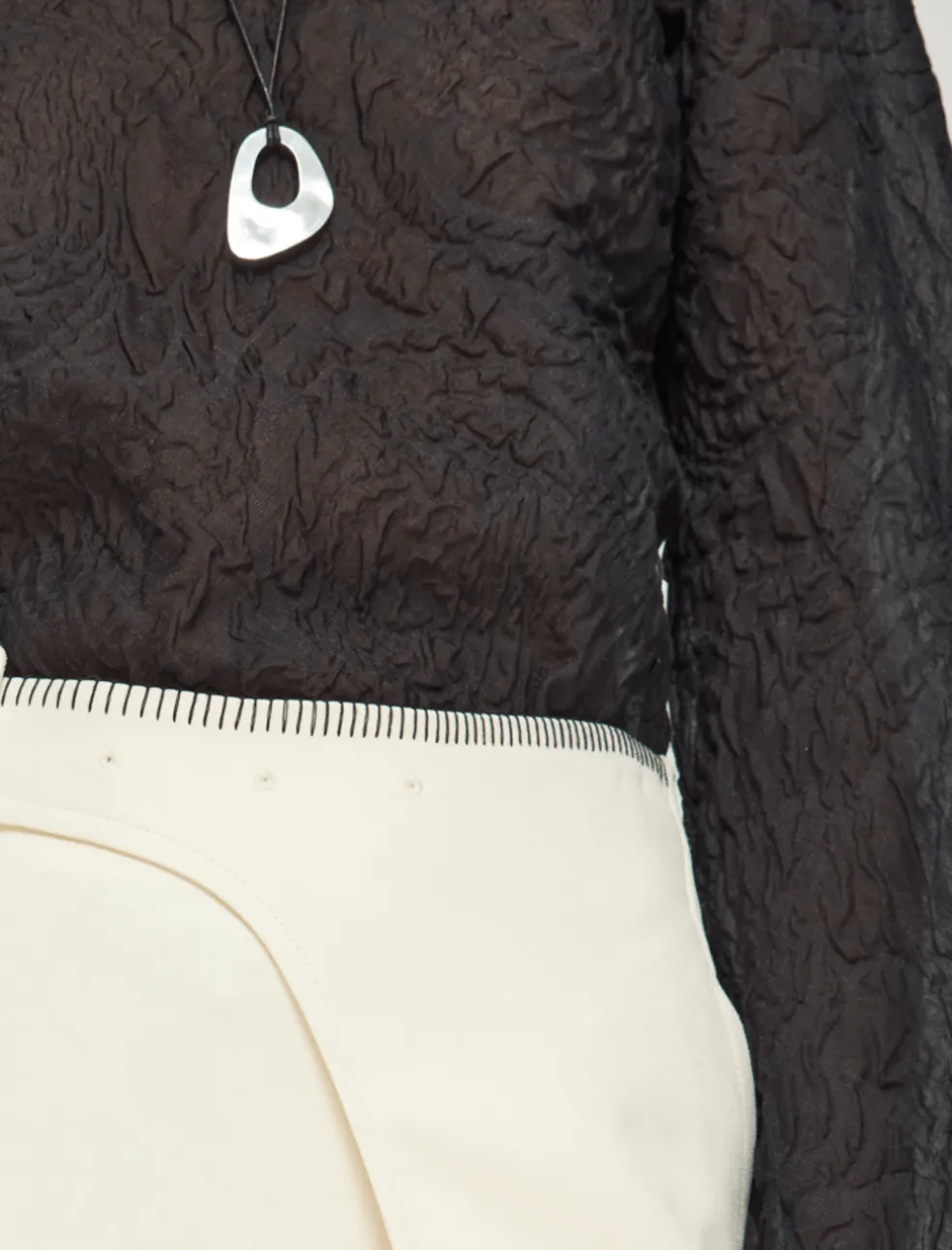 organic_shaped_top_5.webp Organic Shaped Top