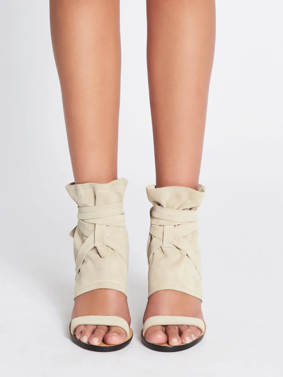 otero_heels_2.webp Otero Heels