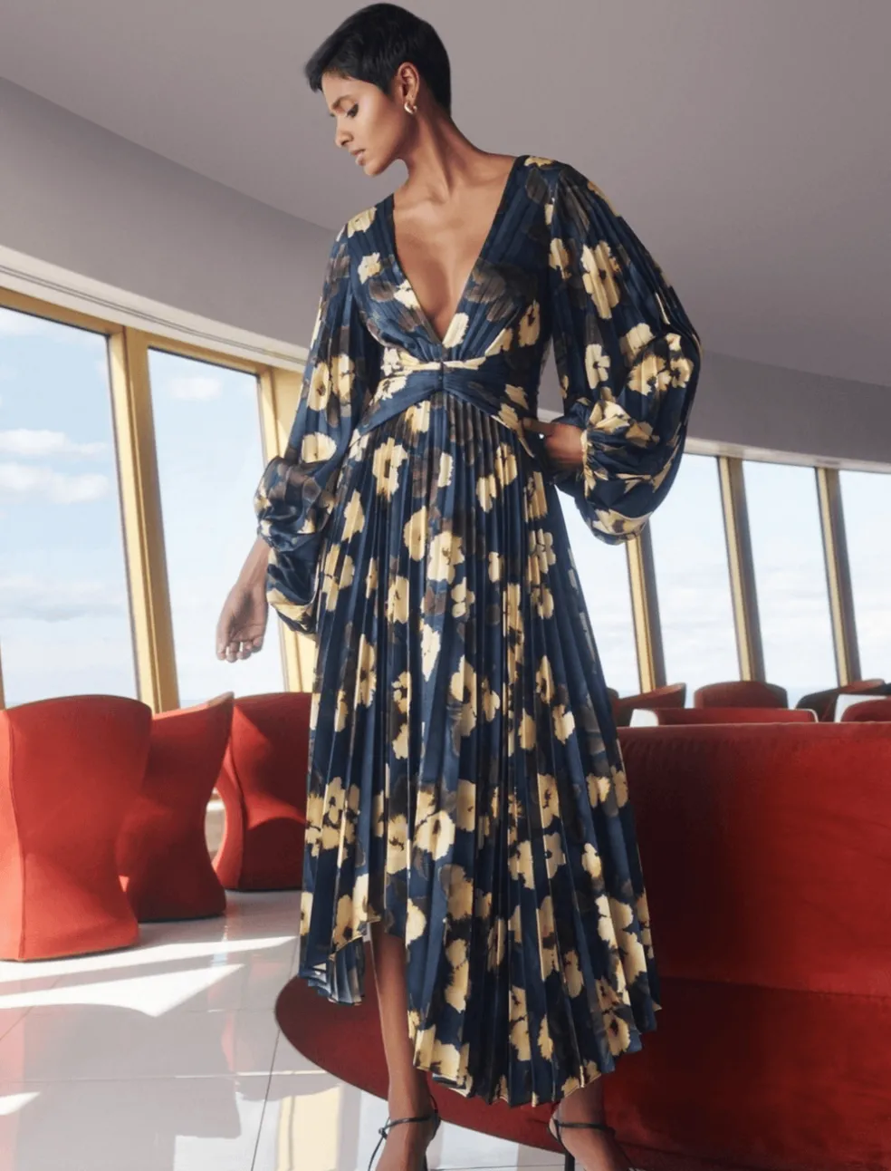 palms_long_sleeve_midi_dr_8.webp Palms Long Sleeve Midi Dress