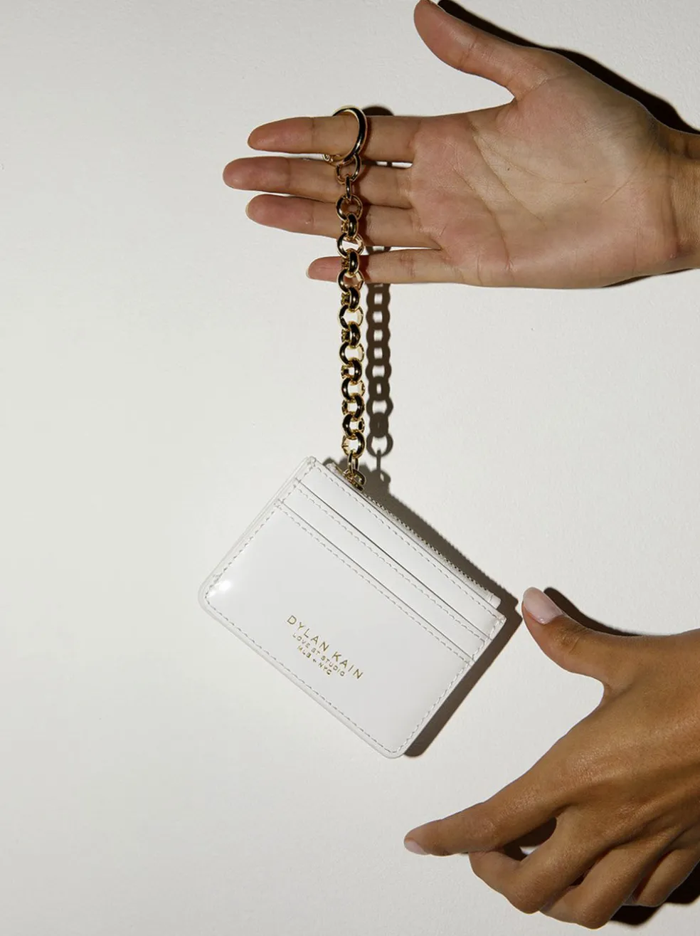 palvin_card_holder_4.webp Palvin Card Holder