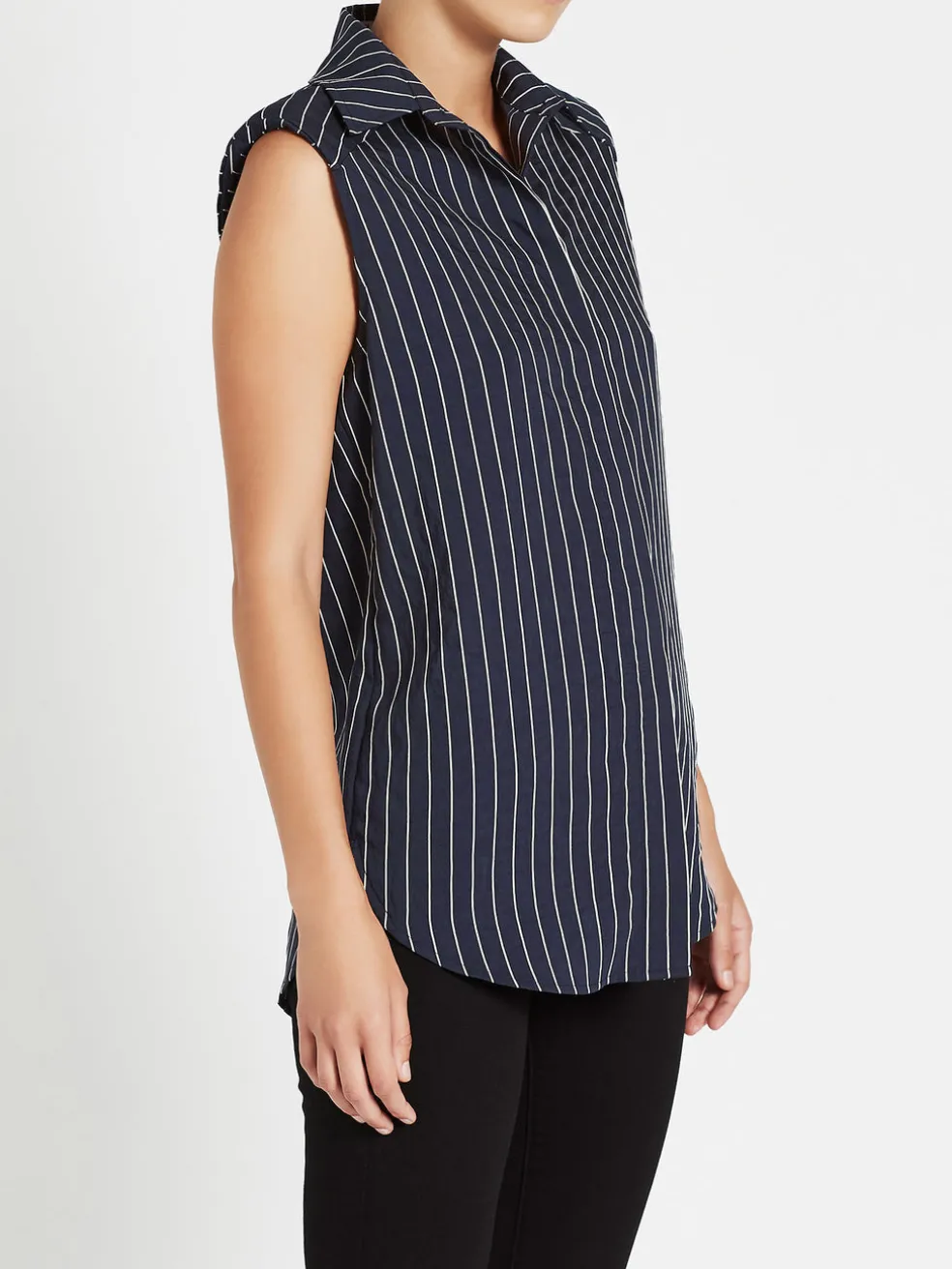 pollino_stripe_sleeveless_2.webp Pollino Stripe Sleeveless Shirt