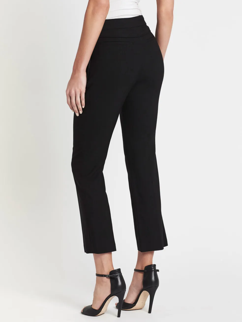 roskie_tailored_pant_3.webp Roskie Tailored Pant