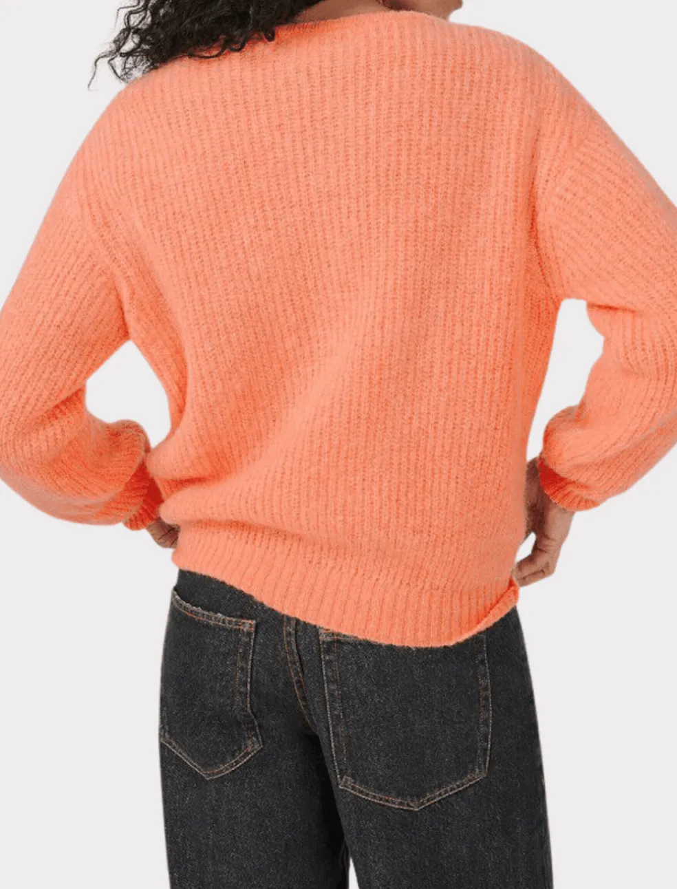 rozy_sweater_5-1.webp Rozy Sweater