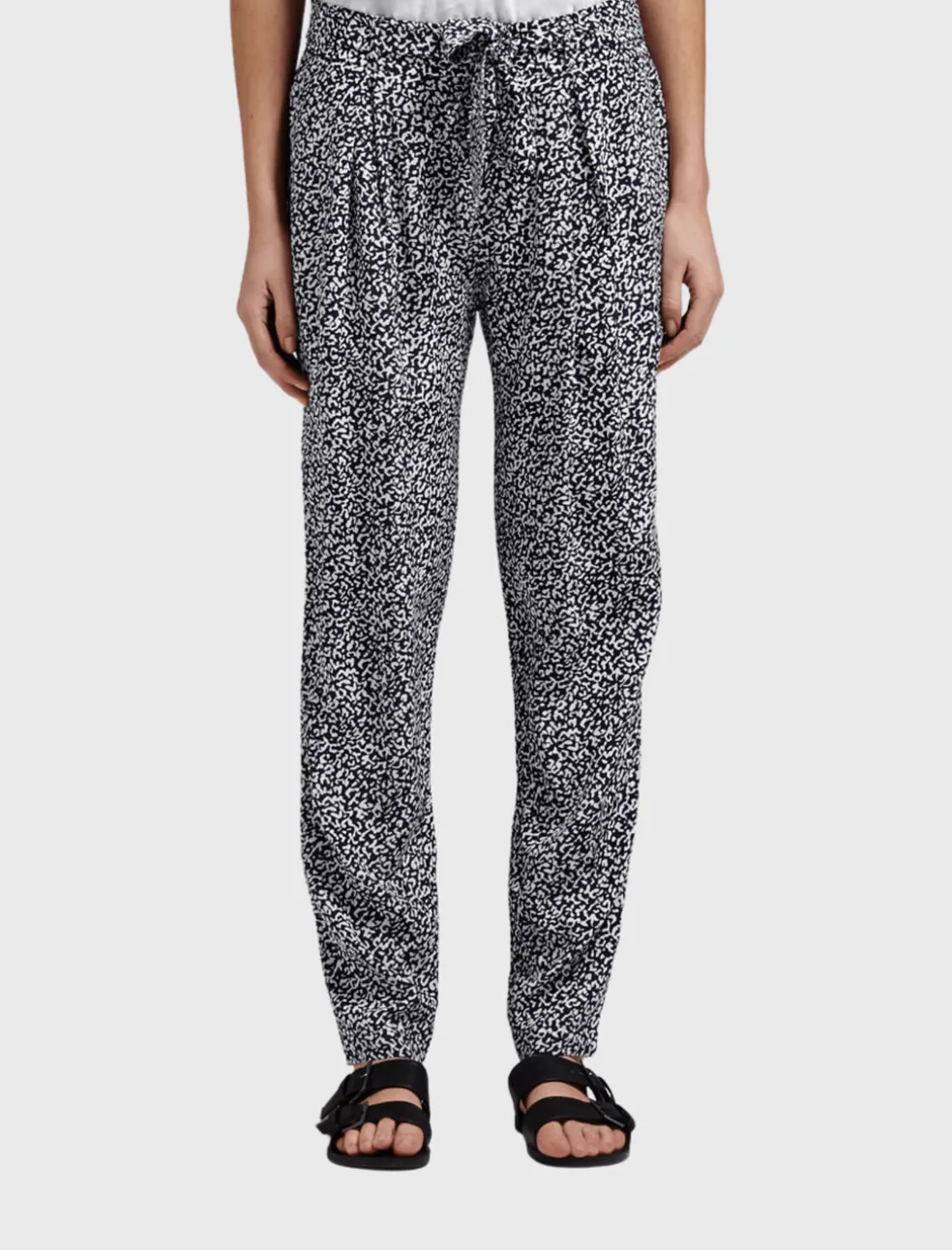 rutilda_pant_1.webp Rutilda Pant