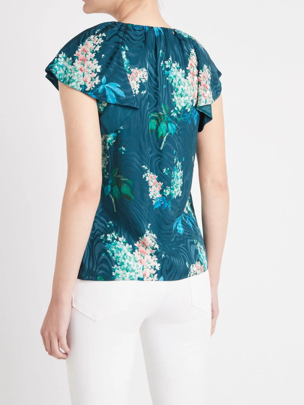 short_sleeve_hydrangea_to_3.webp Short Sleeve Hydrangea Top