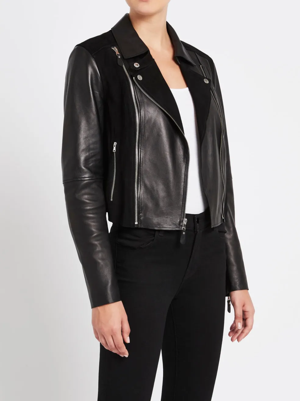 silvie_jacket_2.webp Silvie Jacket