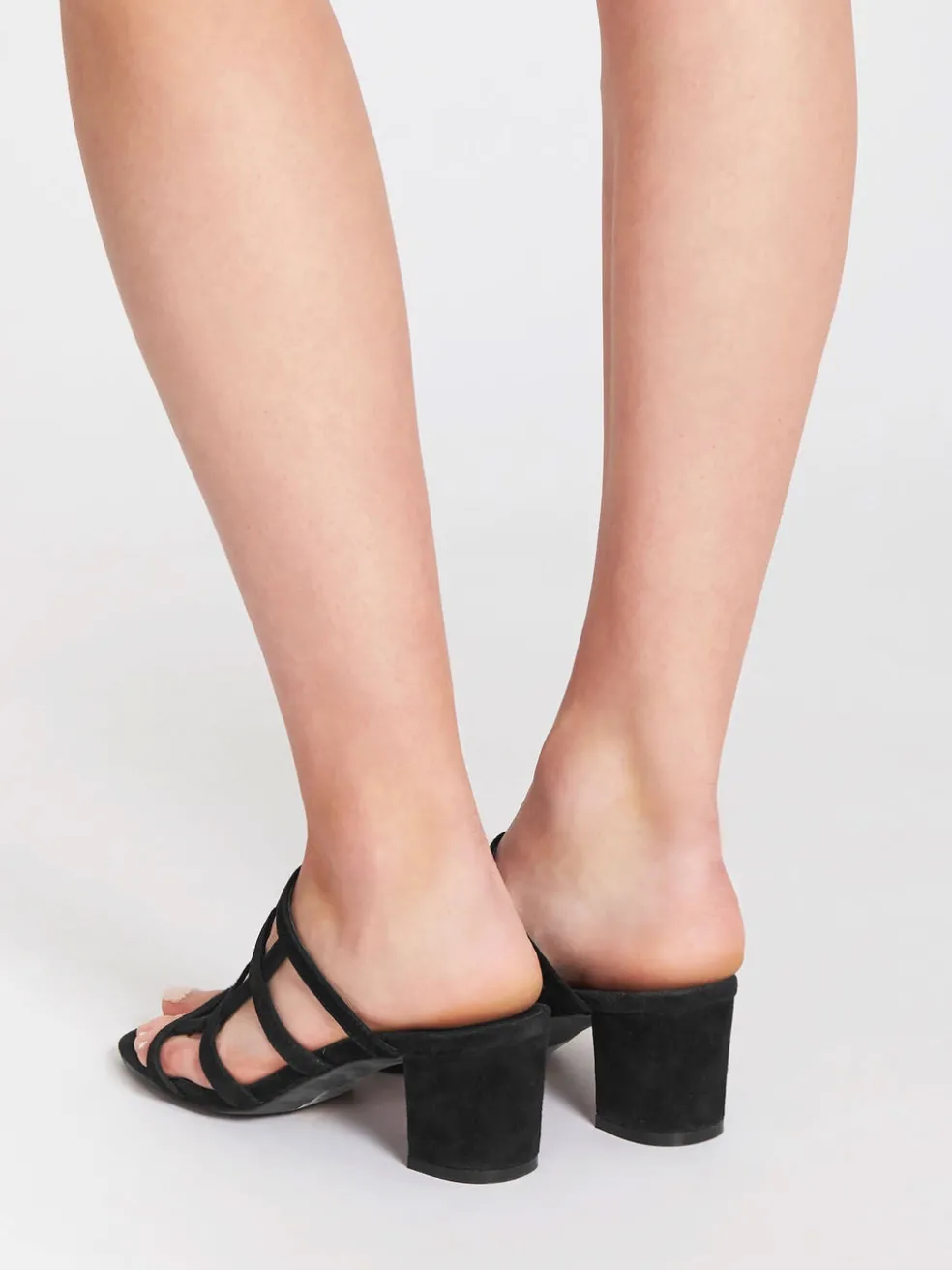 spencer_mule_2.webp Spencer Mule