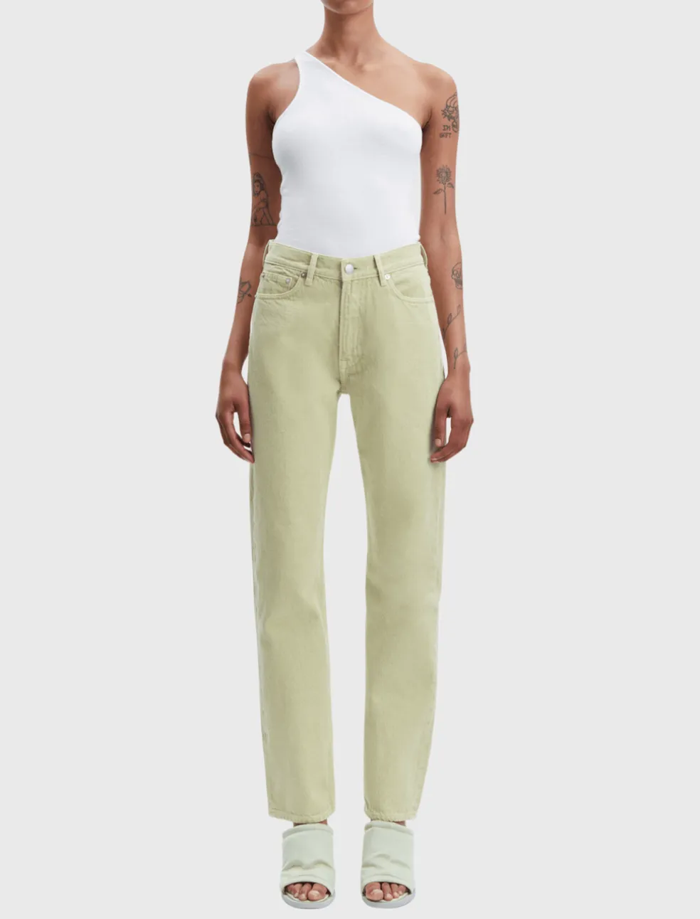 susan_straight_fit_jeans_4.webp Susan Straight Fit Jeans