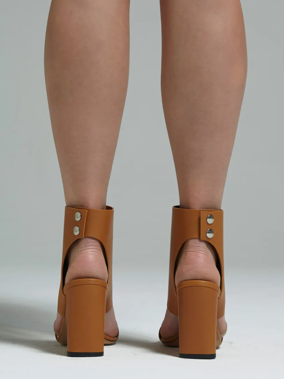 susie_heel_3.webp Susie Heel