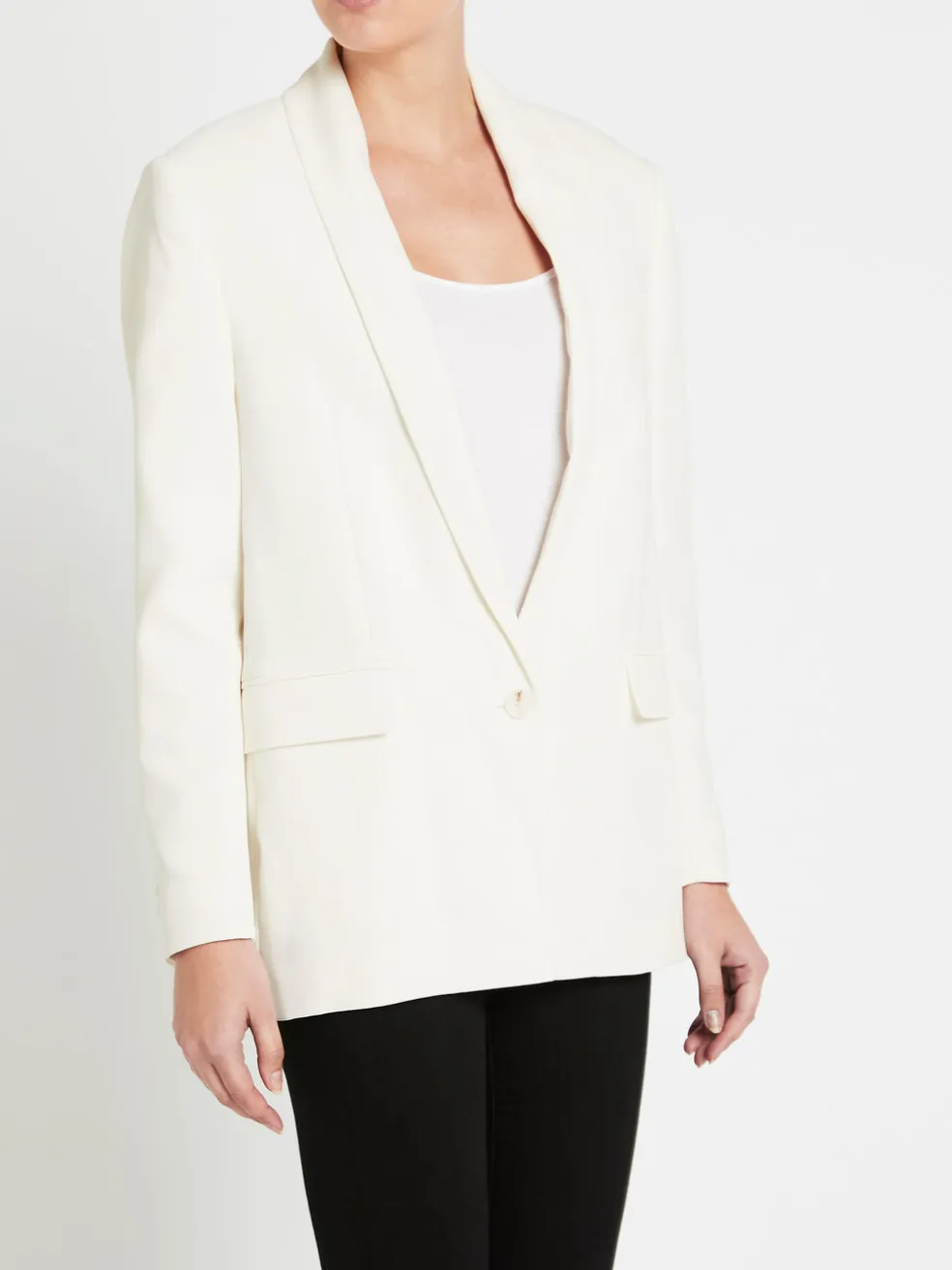 terinia_jacket_2.webp Terinia Jacket