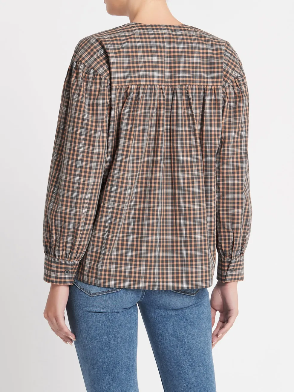 vera_shirt_3.webp Vera Shirt