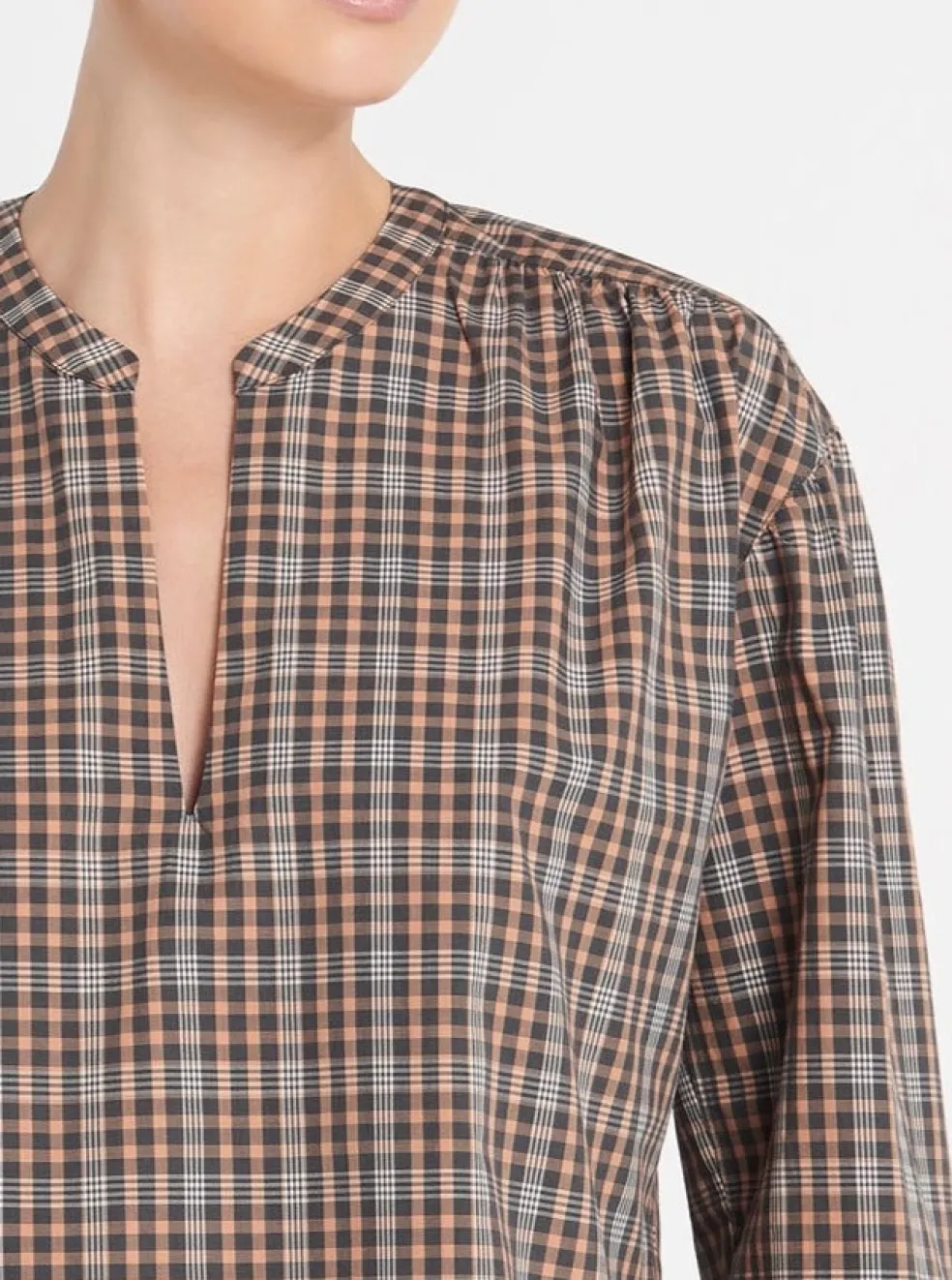 vera_shirt_4.webp Vera Shirt