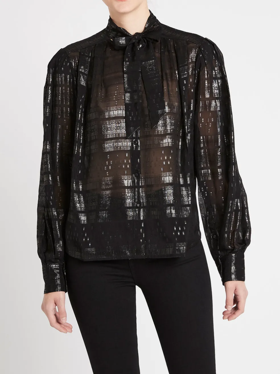 visaya_top_1.webp Visaya Top