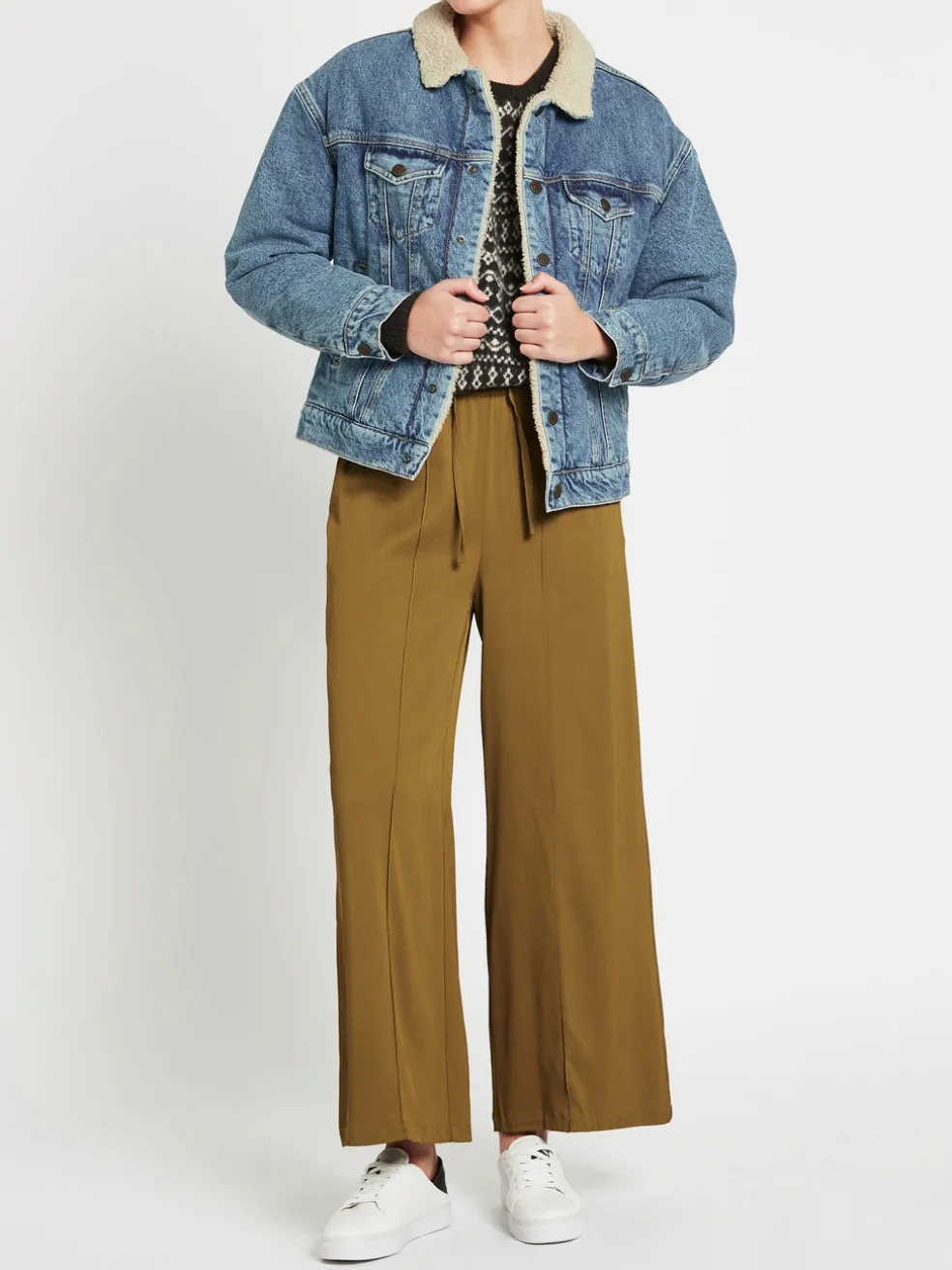 wipy_denim_jacket_5.webp Wipy Denim Jacket